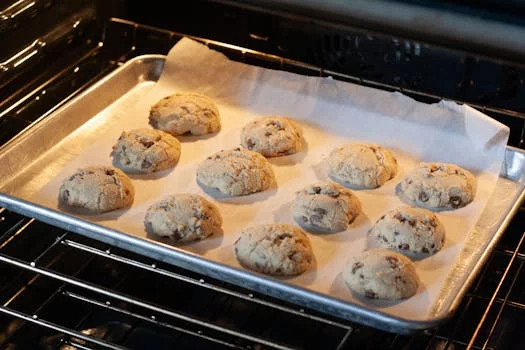 chocolate chip cookies golden brown